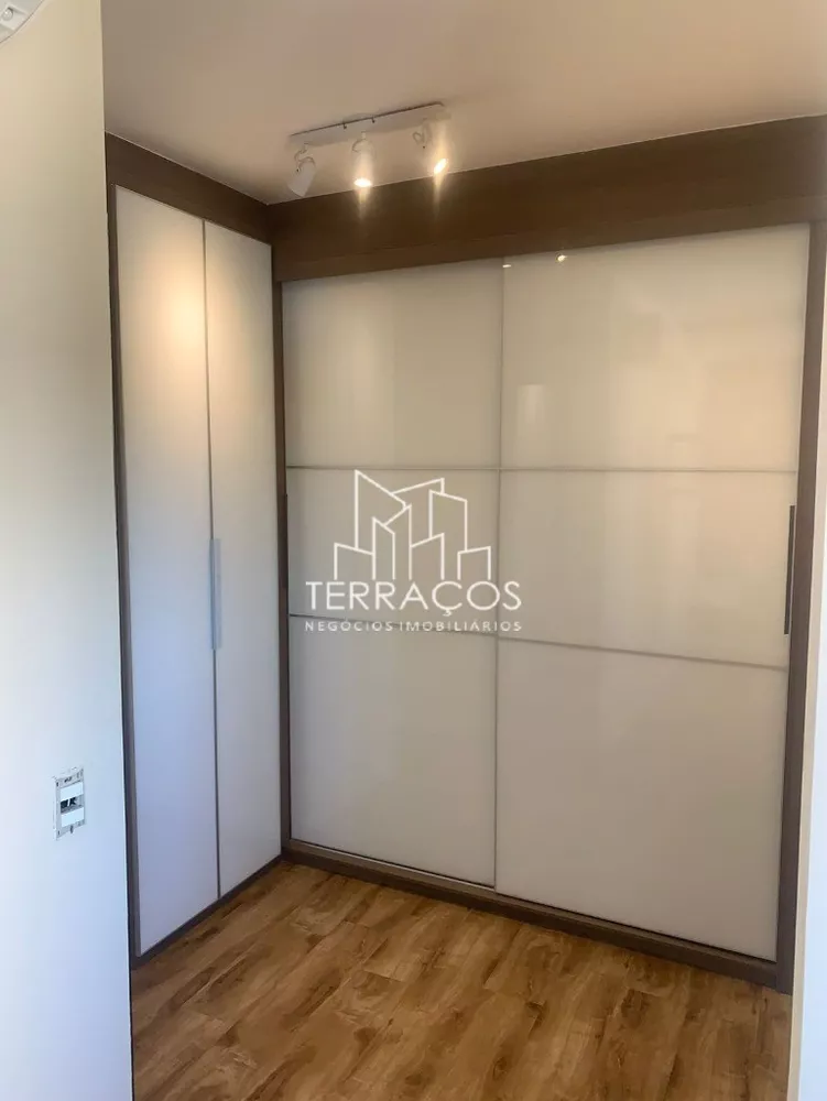 Apartamento para alugar com 3 quartos, 112m² - Foto 13