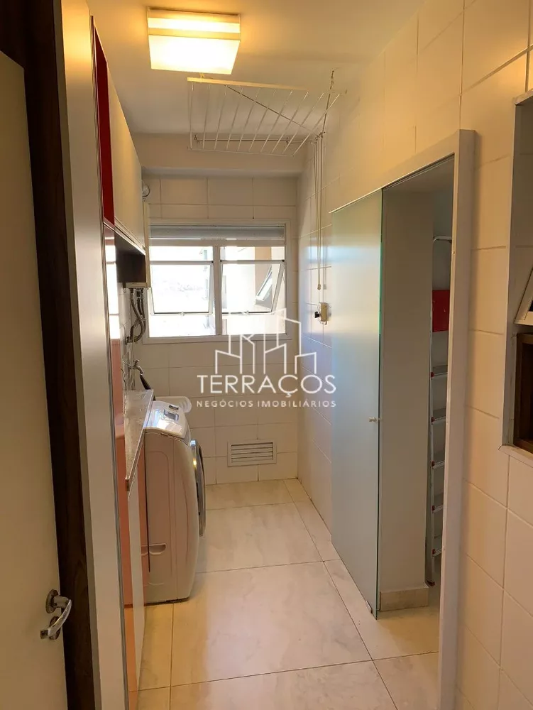 Apartamento para alugar com 3 quartos, 112m² - Foto 15