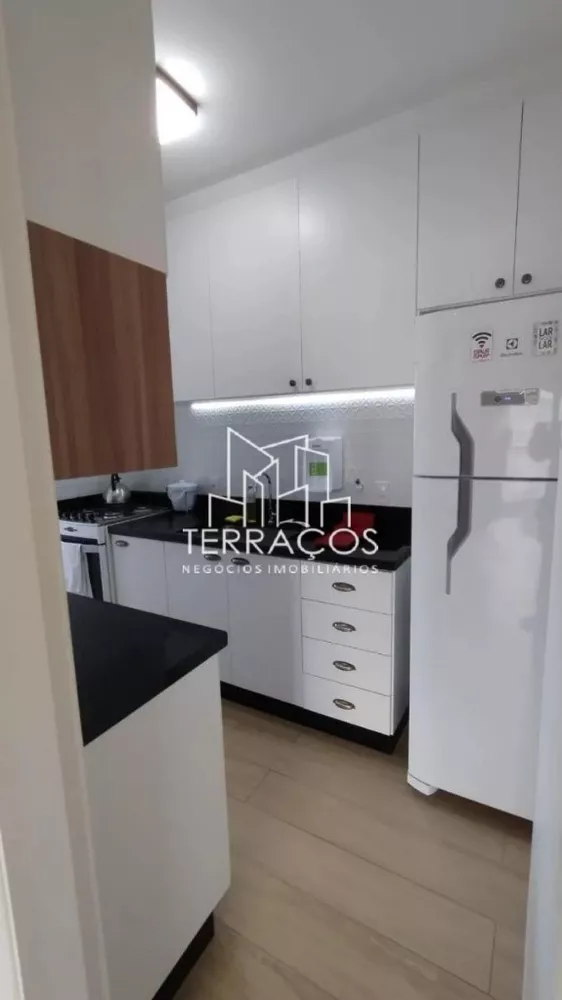 Apartamento à venda com 2 quartos, 62m² - Foto 6