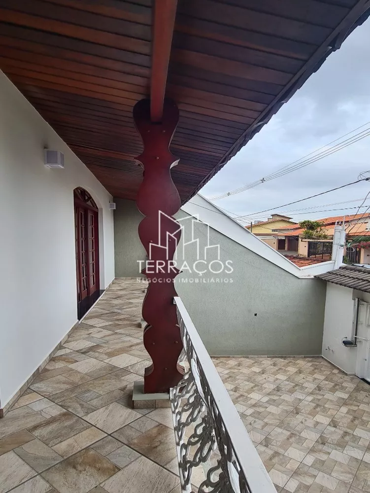 Casa à venda com 3 quartos, 142m² - Foto 5