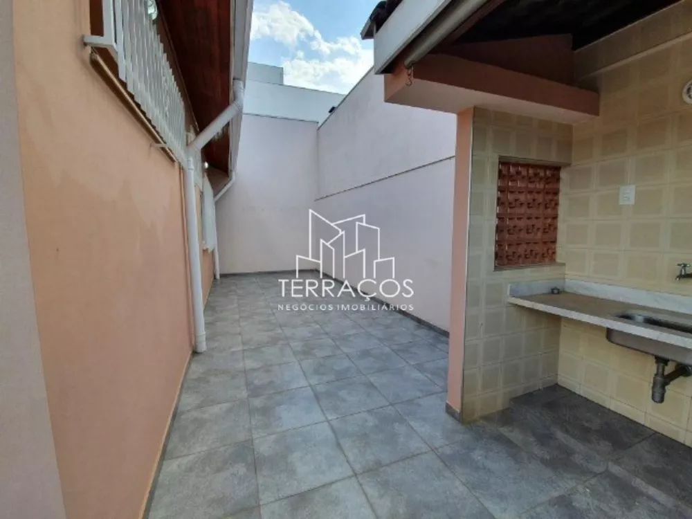 Casa à venda com 3 quartos, 207m² - Foto 11