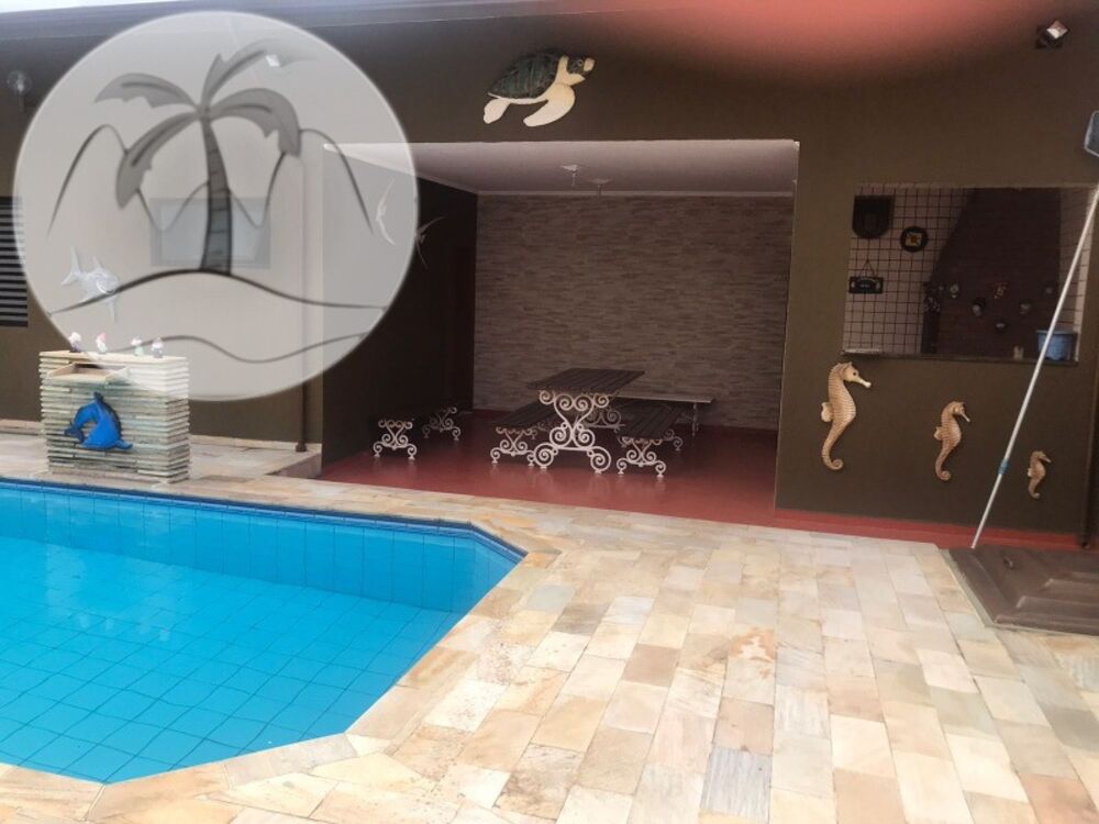 Casa à venda com 3 quartos, 500m² - Foto 1