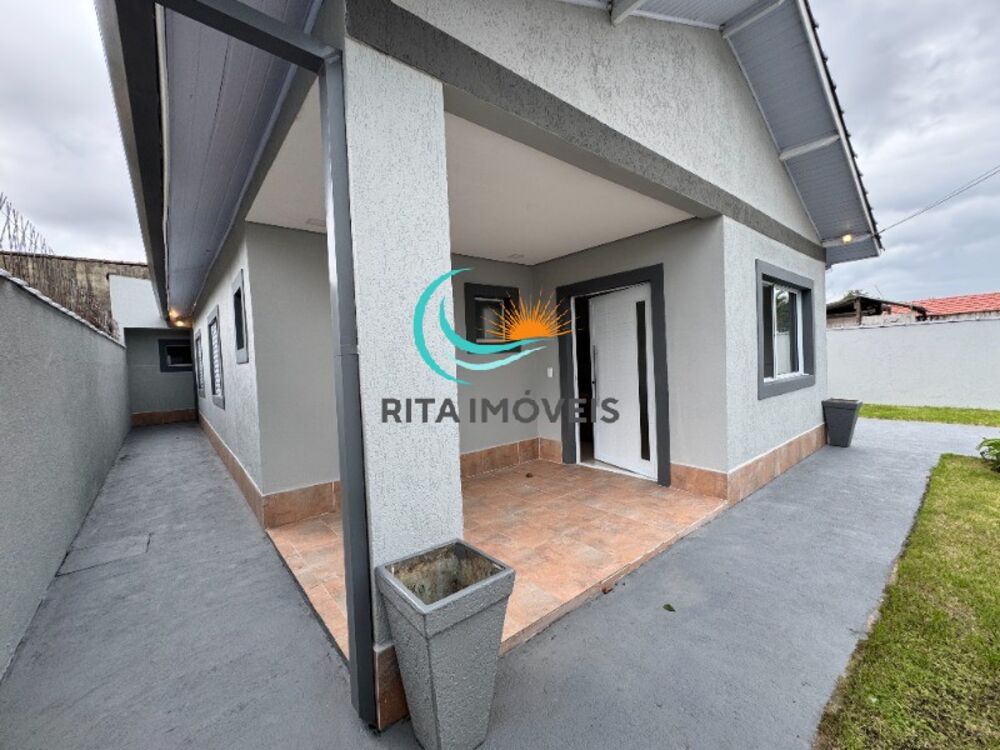 Casa à venda com 3 quartos, 252m² - Foto 2