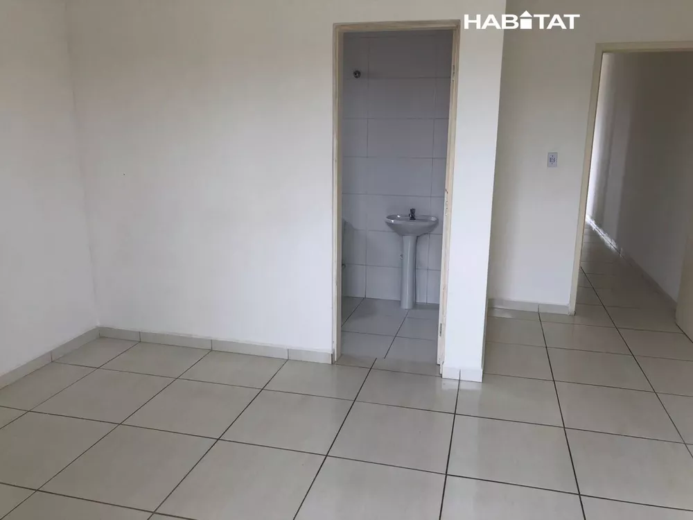 Casa à venda com 2 quartos, 93m² - Foto 8