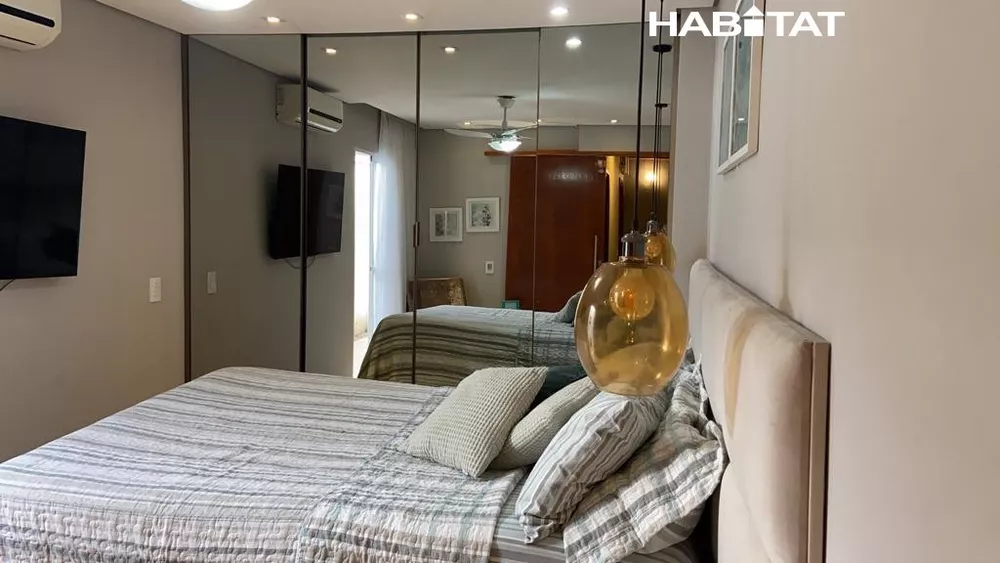 Casa à venda com 3 quartos, 310m² - Foto 2