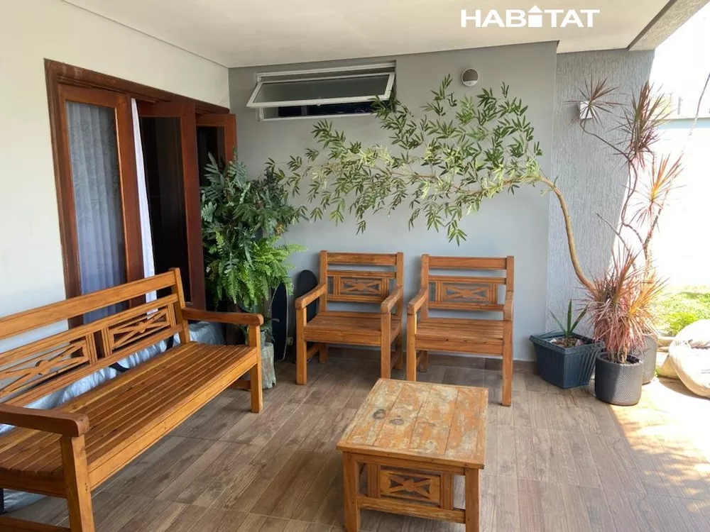 Casa à venda com 3 quartos, 310m² - Foto 3