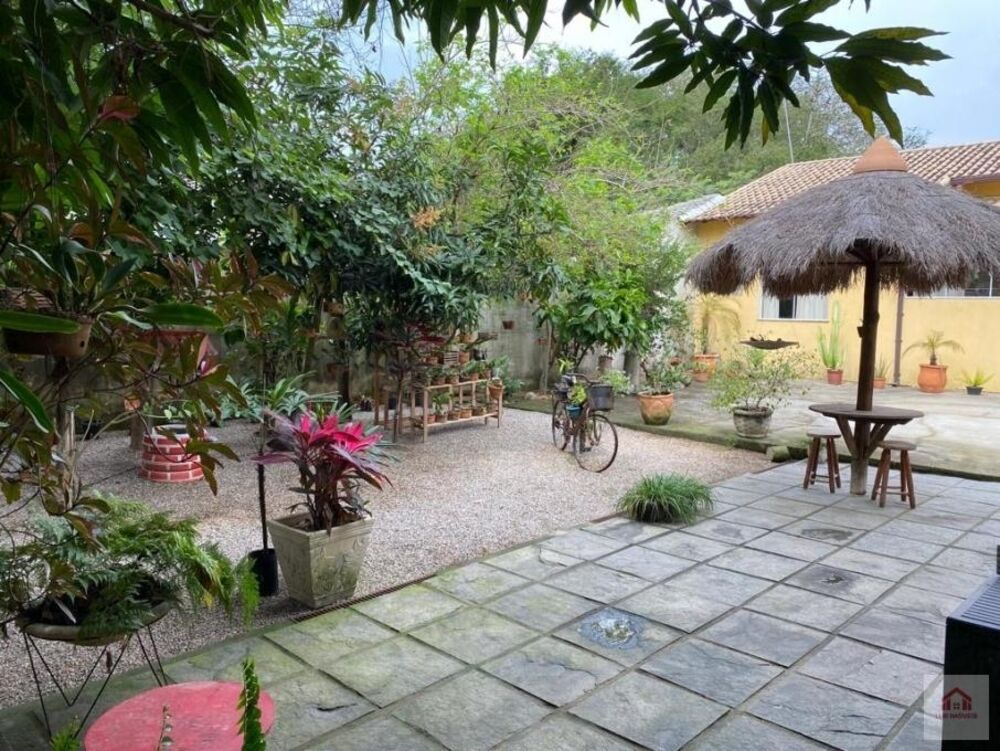 Casa de Condomínio à venda com 2 quartos, 160m² - Foto 1