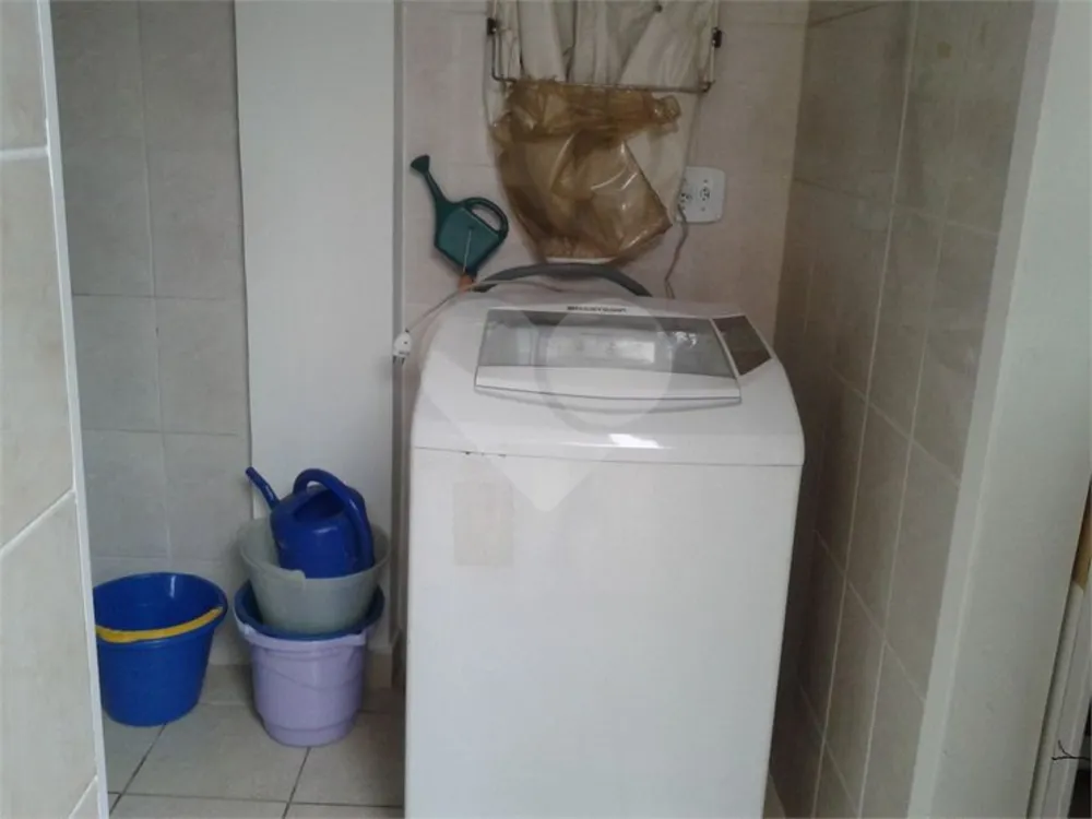 Casa, 3 quartos, 240 m² - Foto 9