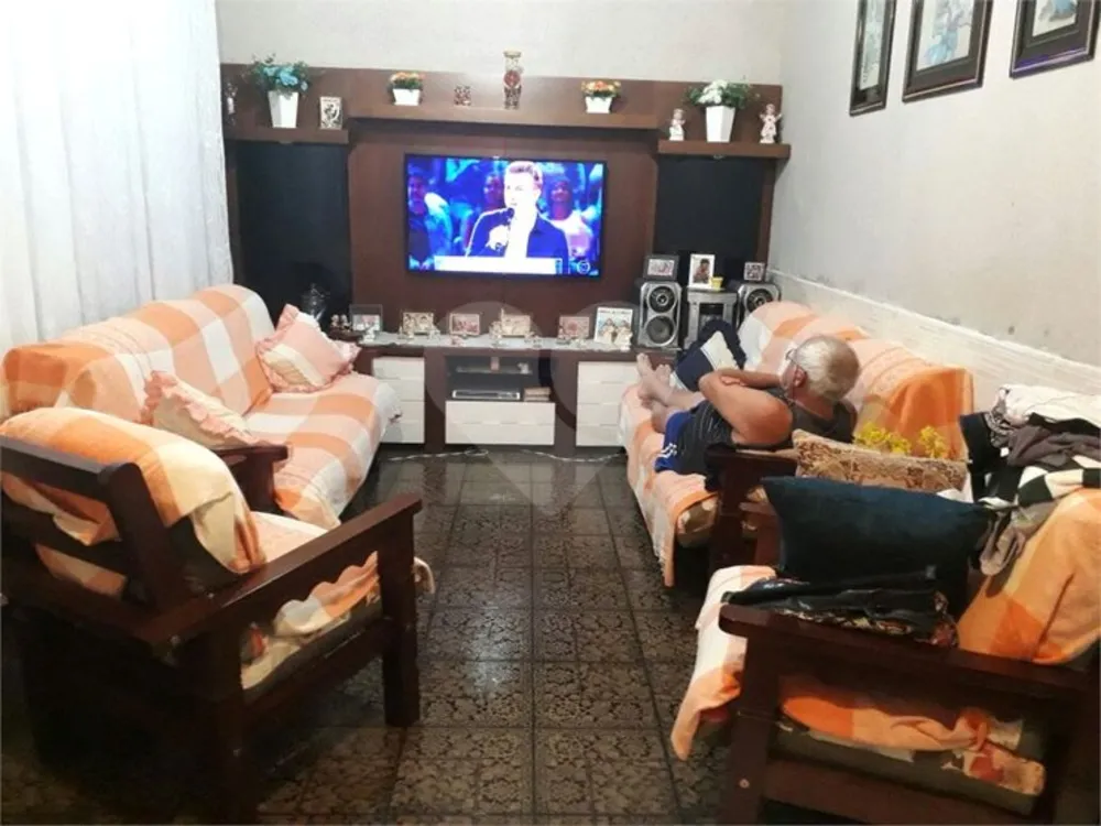 Casa, 2 quartos, 180 m² - Foto 1