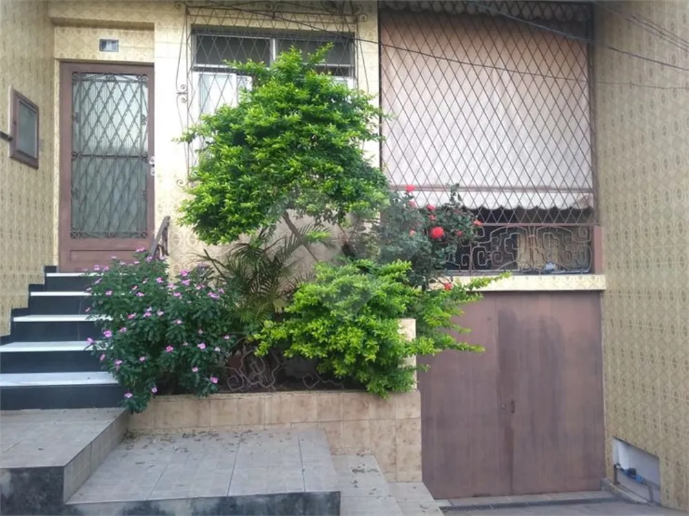 Casa, 4 quartos, 177 m² - Foto 1