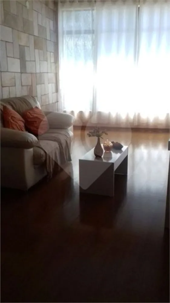 Casa, 3 quartos, 341 m² - Foto 1
