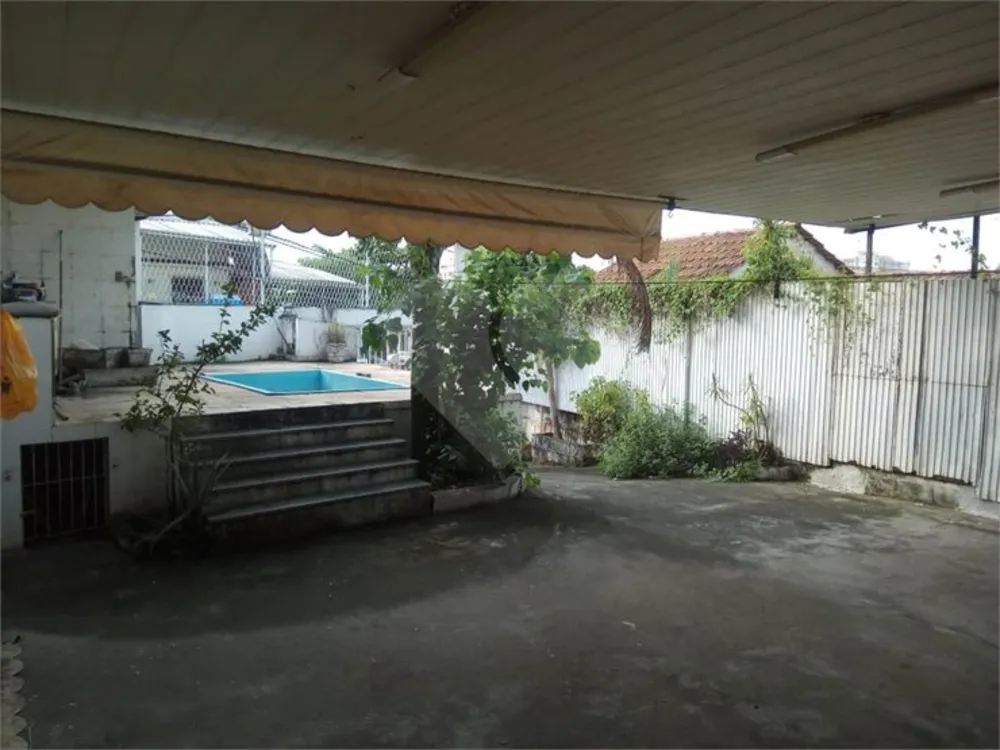 Casa, 4 quartos, 198 m² - Foto 1