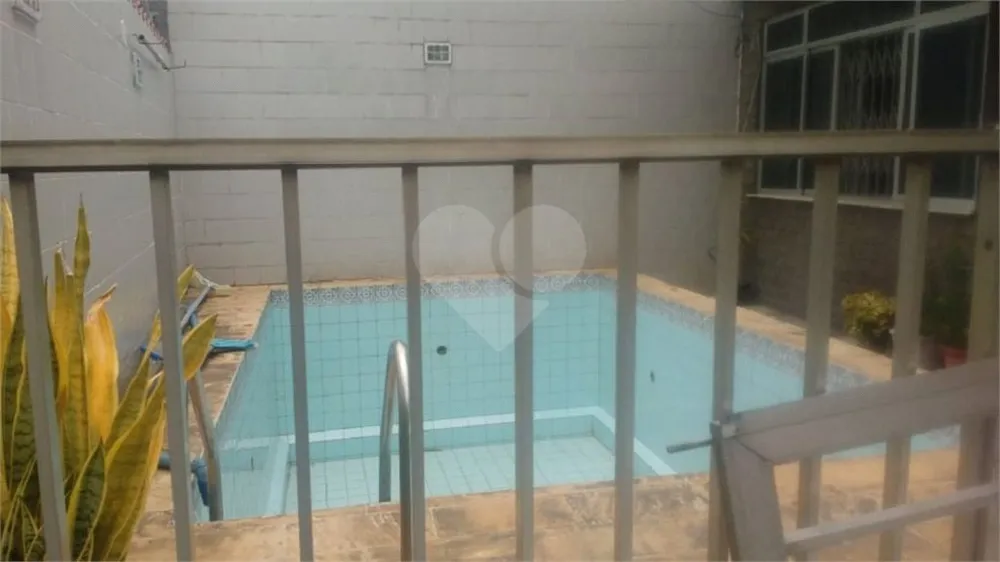 Casa, 4 quartos, 200 m² - Foto 1