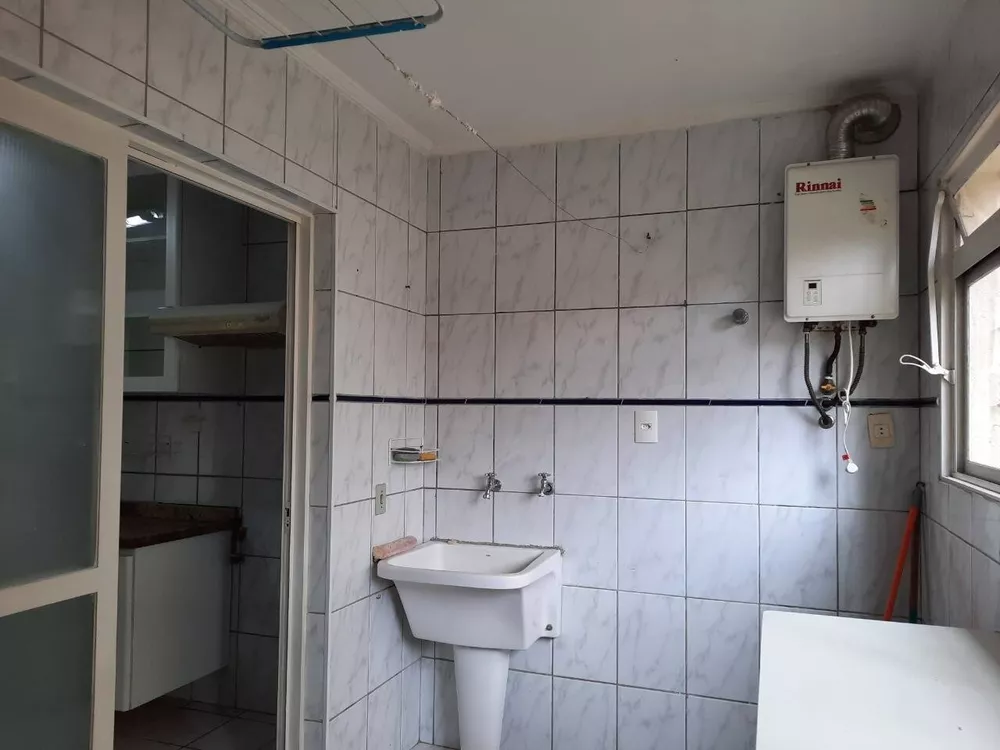 Apartamento à venda com 3 quartos, 106m² - Foto 7