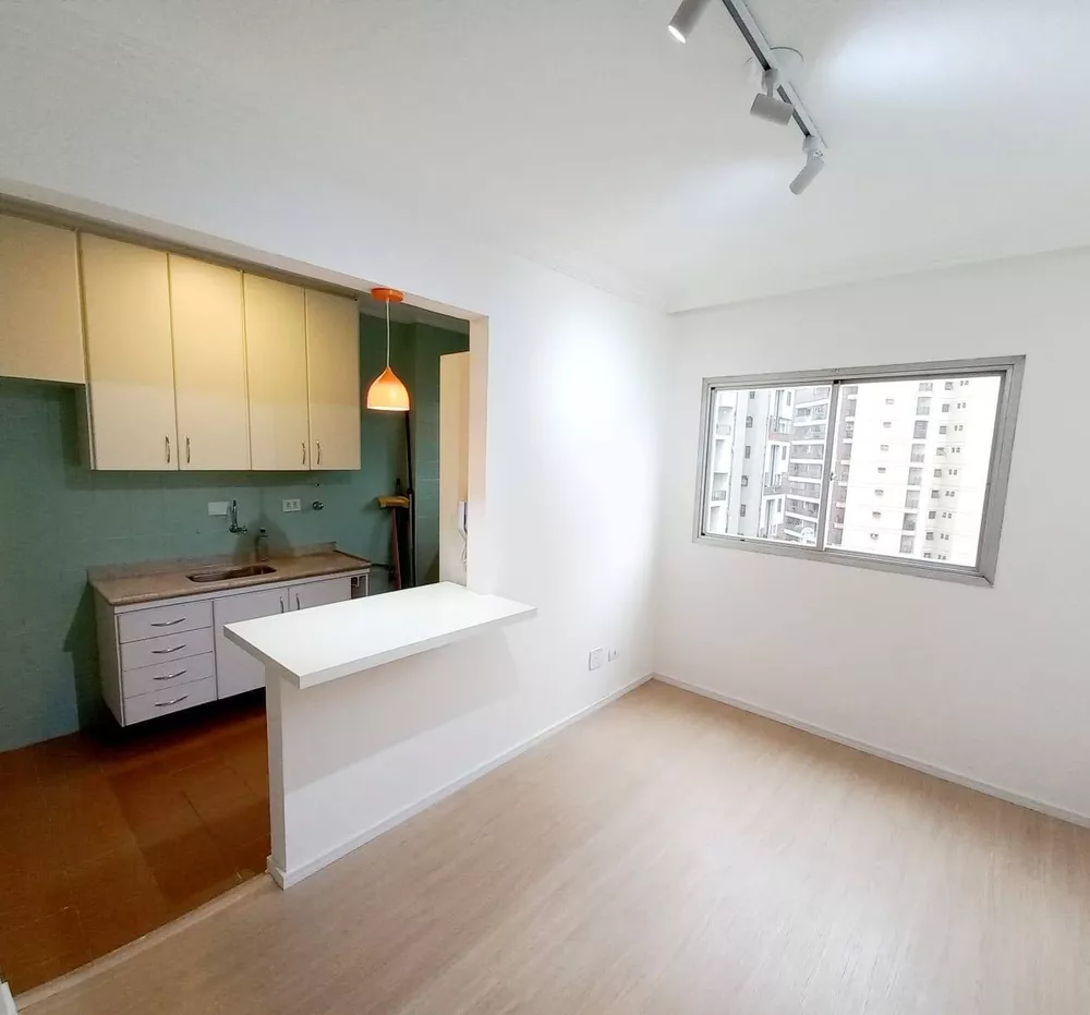 Apartamento à venda com 1 quarto, 40m² - Foto 1