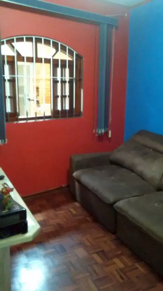 Sobrado à venda com 3 quartos, 240m² - Foto 4