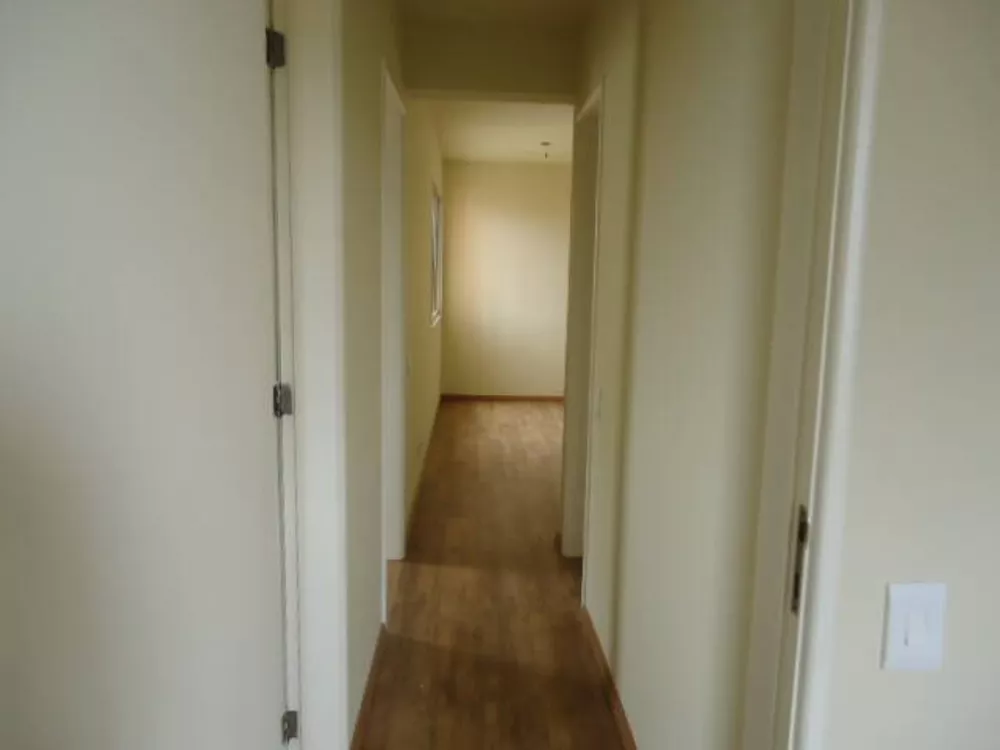 Apartamento à venda com 3 quartos, 77m² - Foto 3