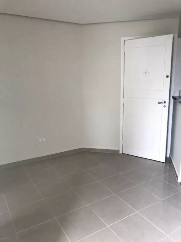 Apartamento à venda com 1 quarto, 26m² - Foto 2