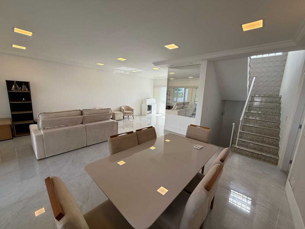 Casa à venda e aluguel com 4 quartos, 450m² - Foto 6