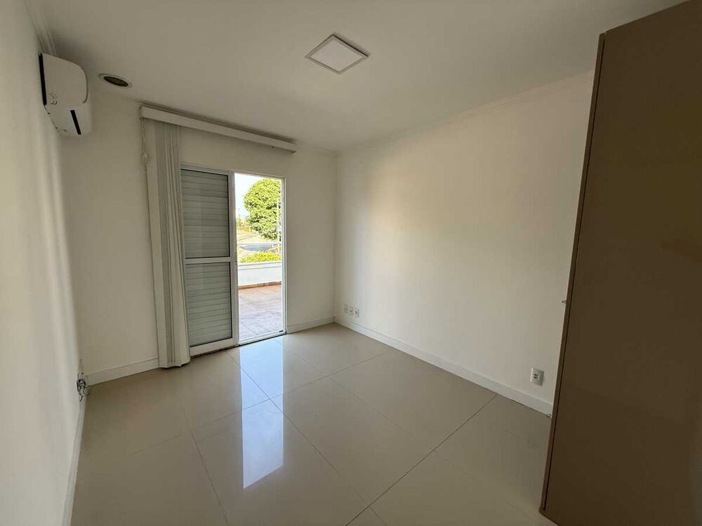 Casa à venda e aluguel com 4 quartos, 450m² - Foto 10