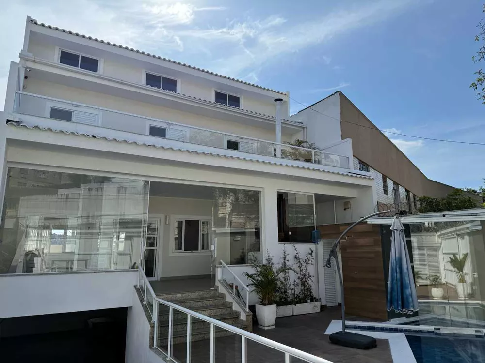 Casa, 4 quartos, 450 m² - Foto 1