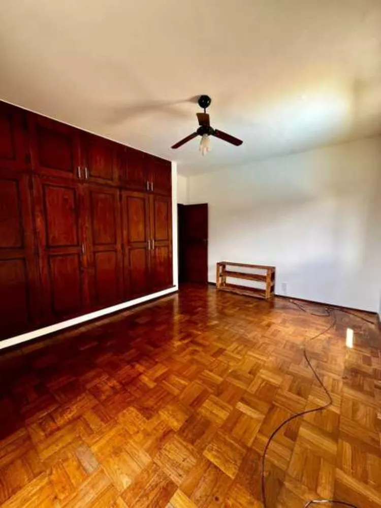 Casa, 3 quartos, 256 m² - Foto 3