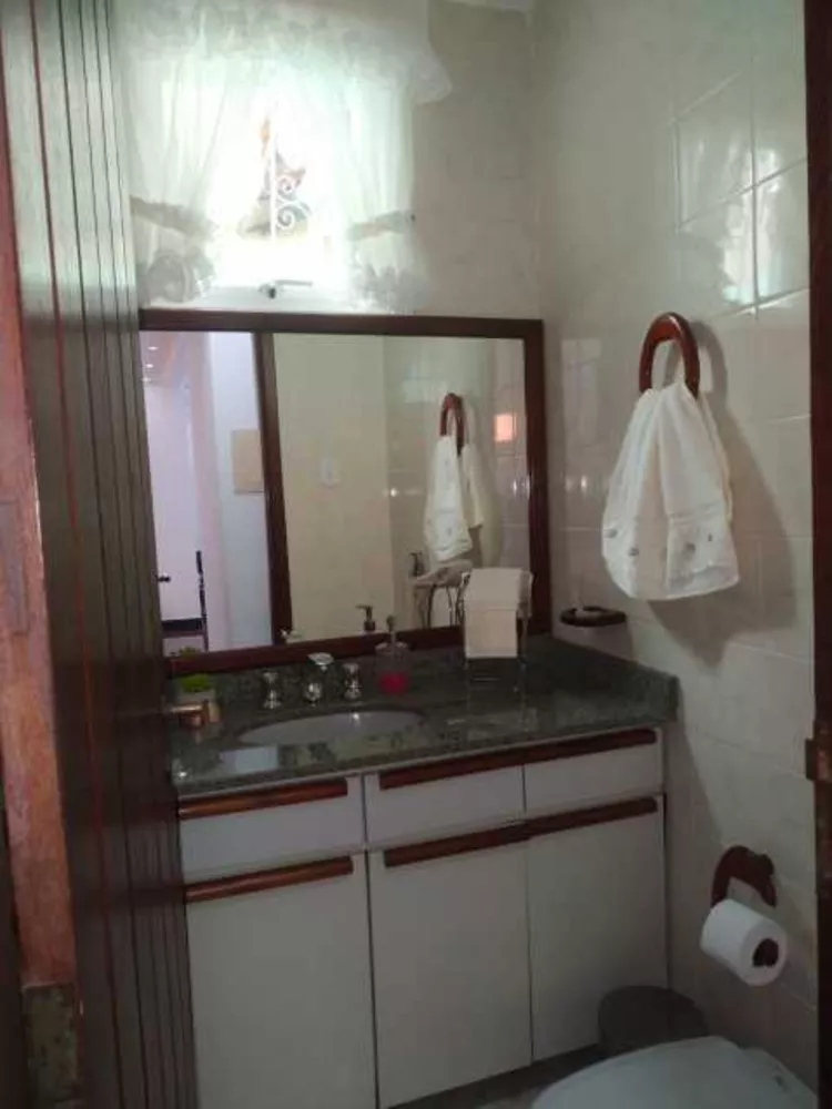 Casa, 4 quartos, 223 m² - Foto 27