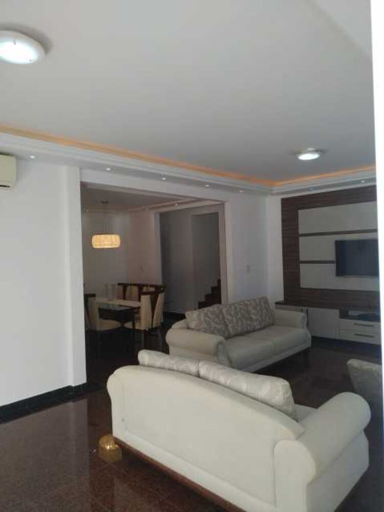 Casa, 4 quartos, 223 m² - Foto 2