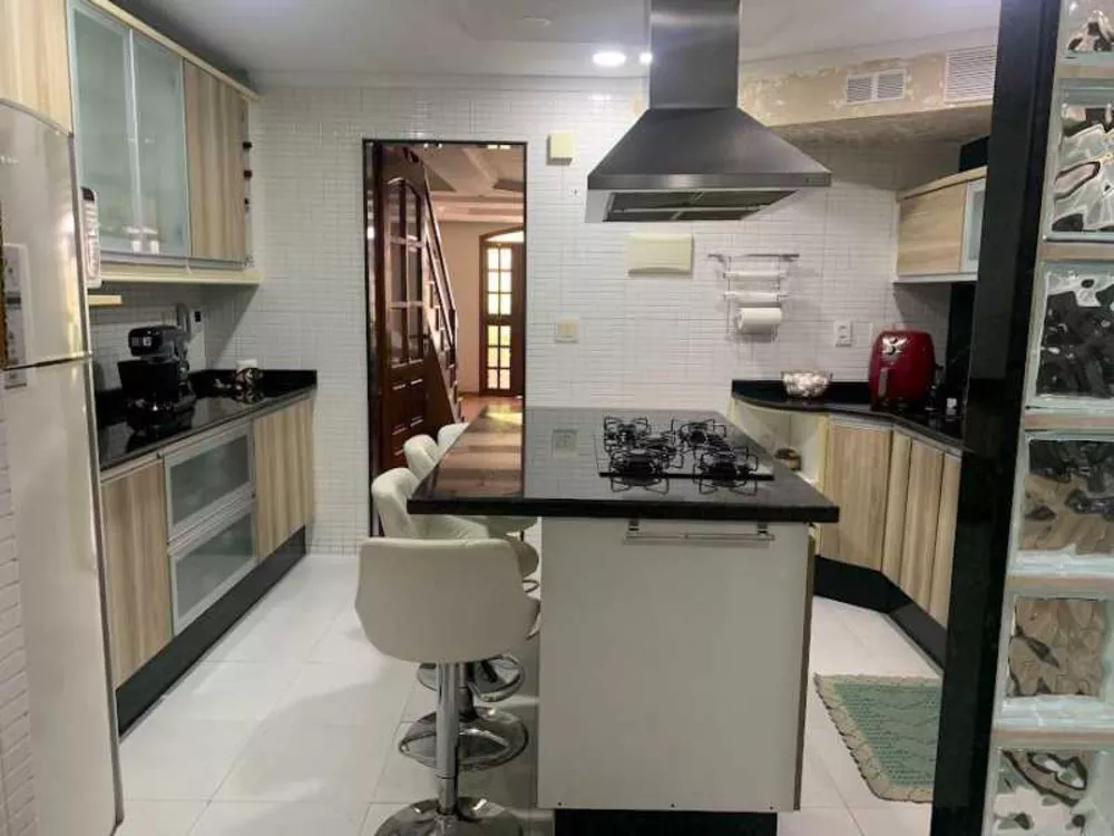 Casa, 3 quartos, 300 m² - Foto 2