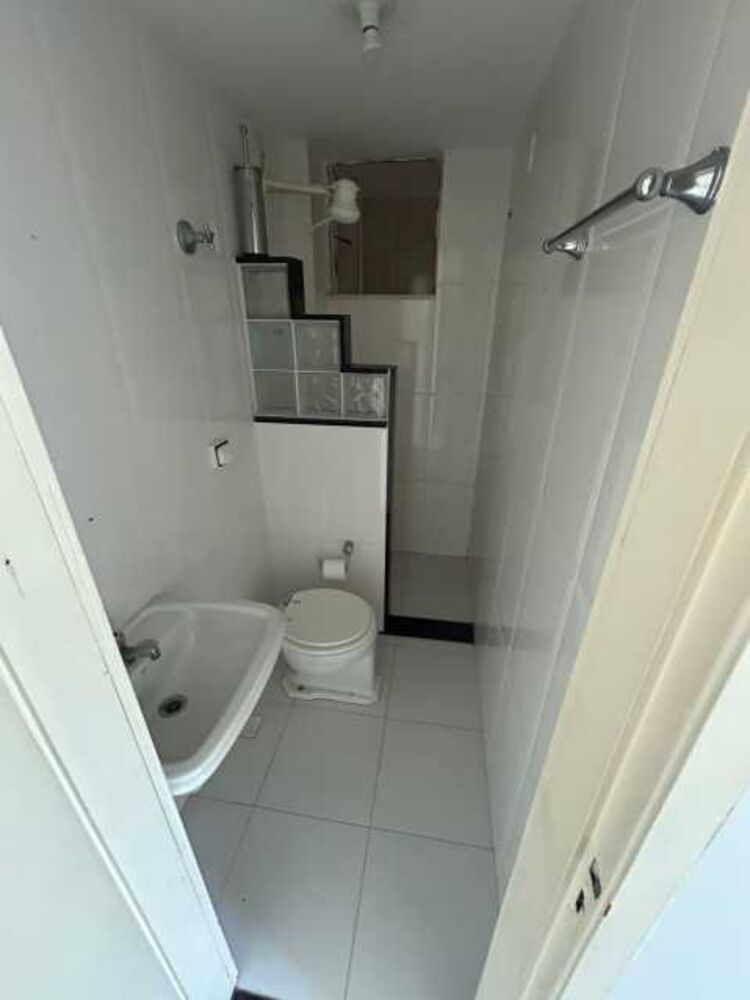 Casa à venda com 4 quartos, 300m² - Foto 12