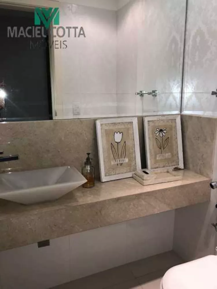 Apartamento, 4 quartos, 216 m² - Foto 12