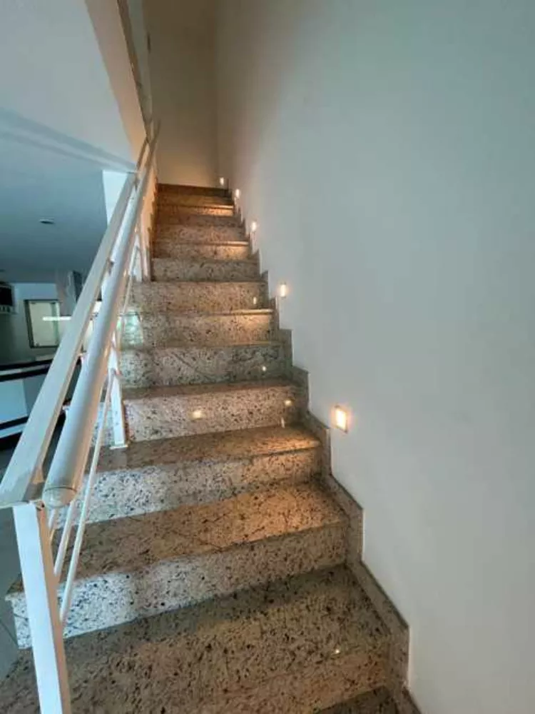 Casa, 4 quartos, 400 m² - Foto 25