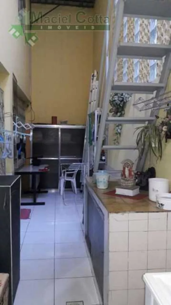 Casa, 4 quartos, 140 m² - Foto 1