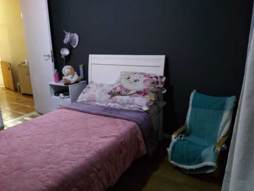 Casa à venda com 4 quartos, 200m² - Foto 7