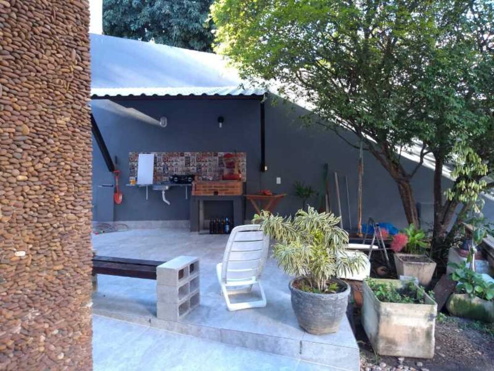 Casa à venda com 4 quartos, 200m² - Foto 15