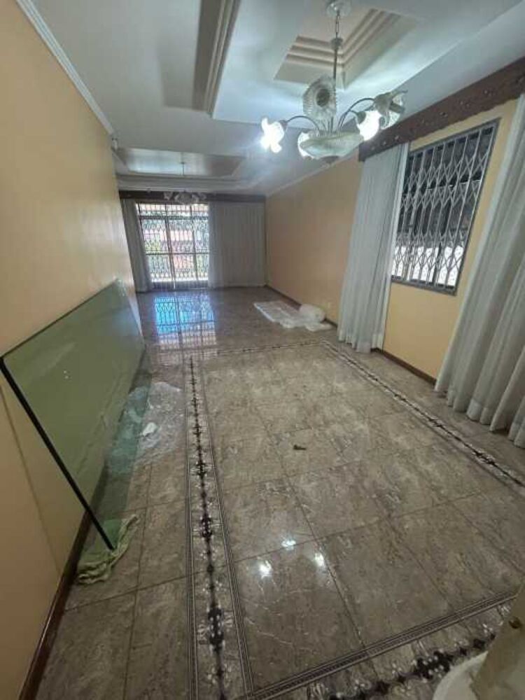 Apartamento para alugar com 5 quartos, 230m² - Foto 2