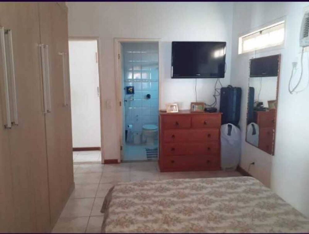 Casa à venda com 3 quartos, 396m² - Foto 11