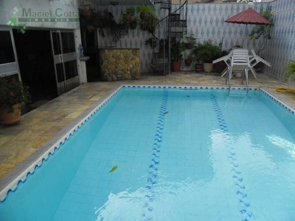 Casa, 5 quartos, 260 m² - Foto 4