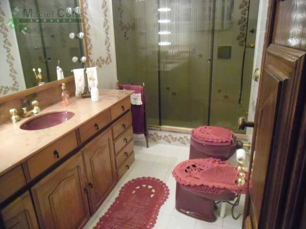 Casa, 5 quartos, 260 m² - Foto 14