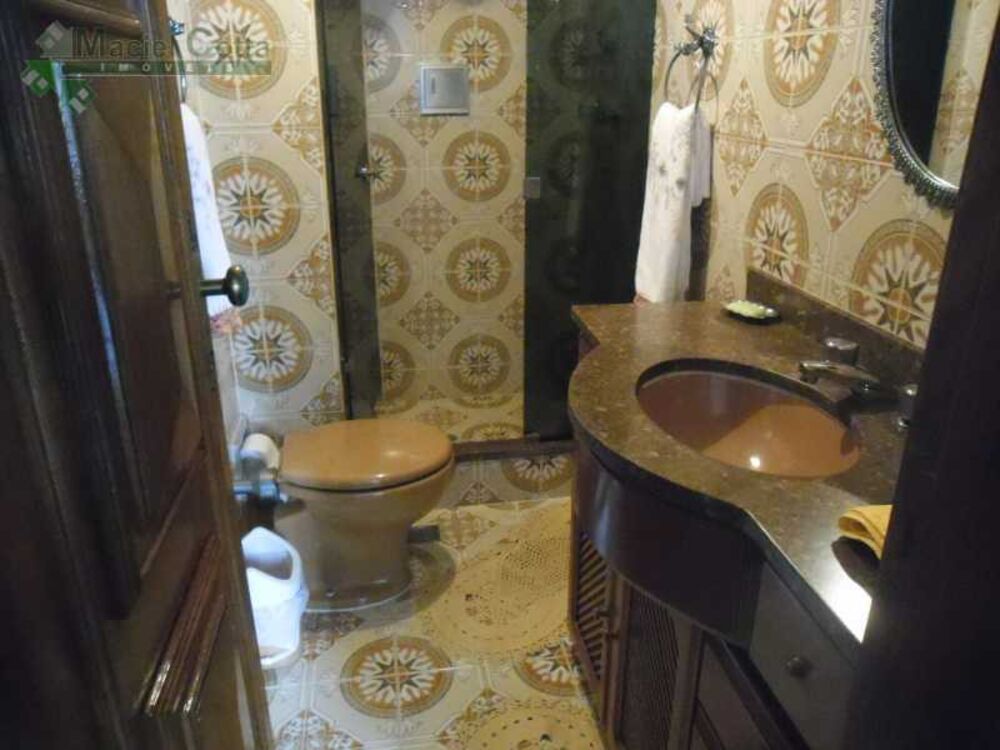 Casa, 5 quartos, 260 m² - Foto 6