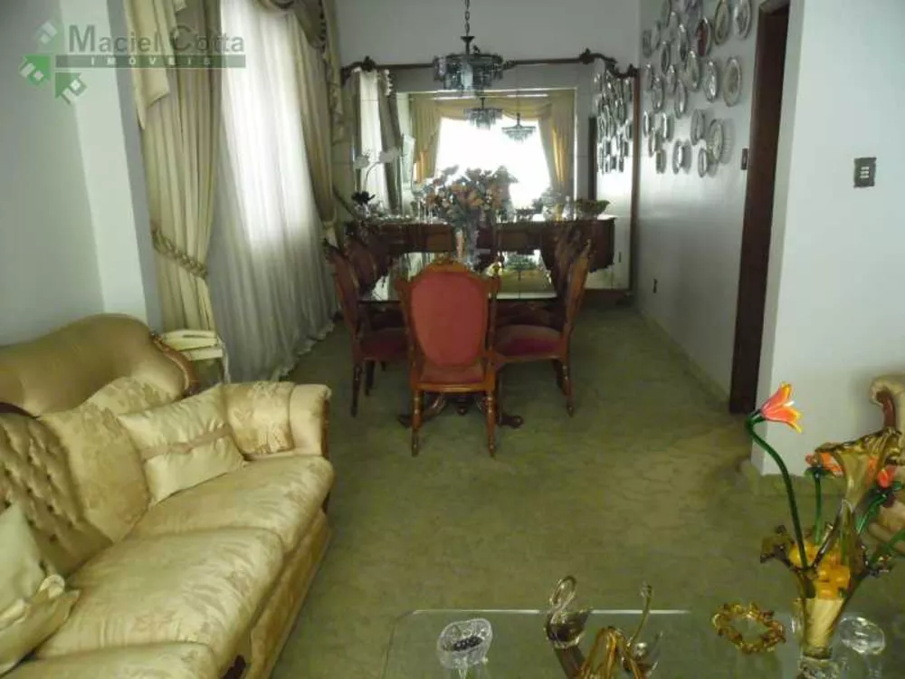 Casa, 5 quartos, 260 m² - Foto 22