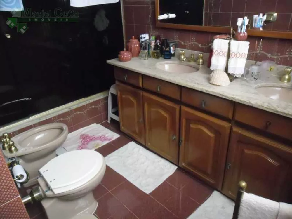 Casa, 5 quartos, 260 m² - Foto 17