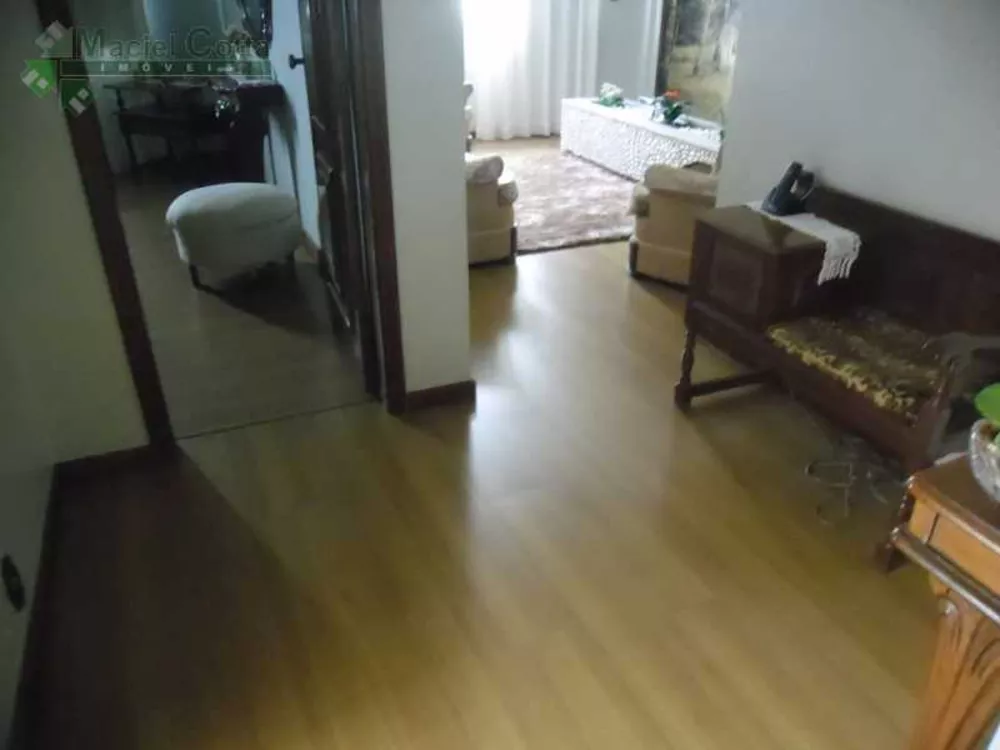 Casa, 5 quartos, 260 m² - Foto 18