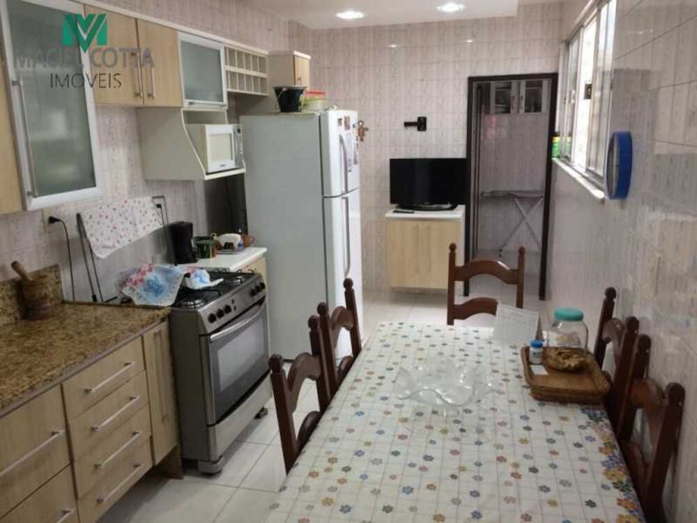 Apartamento à venda com 2 quartos, 80m² - Foto 8