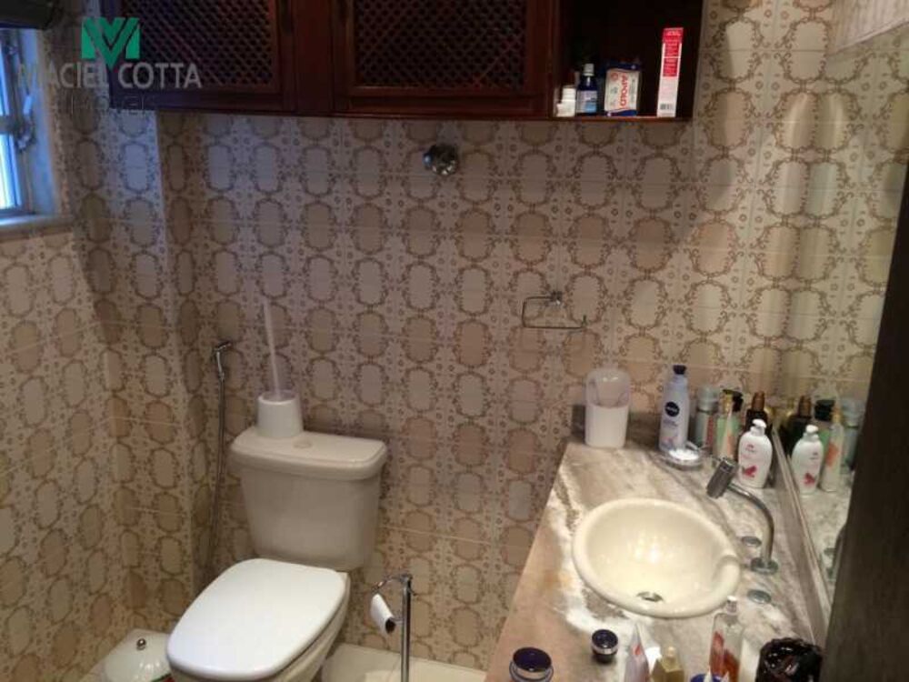 Apartamento à venda com 2 quartos, 80m² - Foto 7