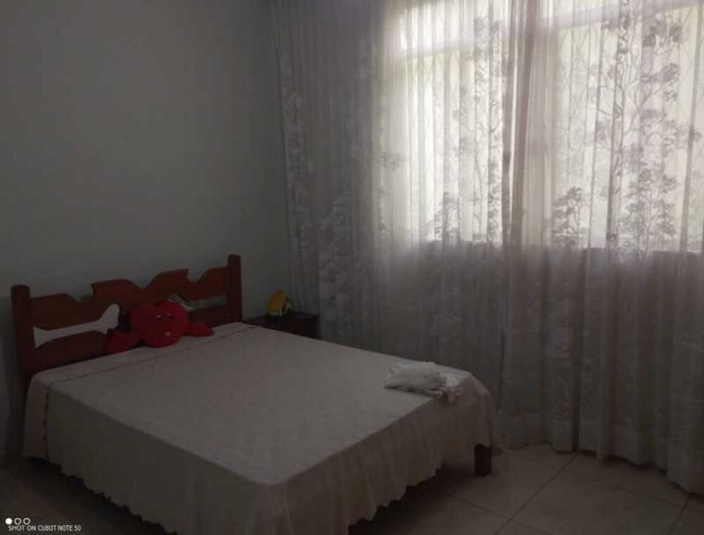 Casa à venda com 3 quartos, 198m² - Foto 10
