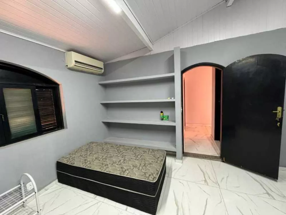 Casa, 5 quartos, 1800 m² - Foto 9