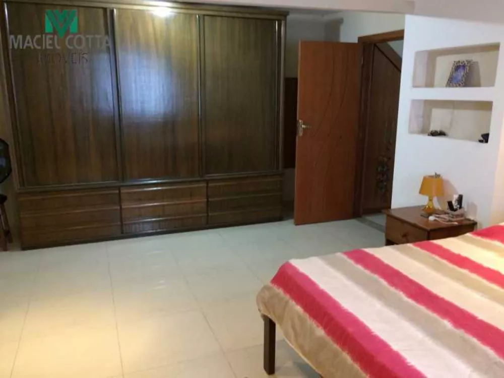 Casa, 3 quartos, 205 m² - Foto 13