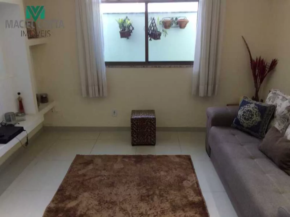 Casa, 3 quartos, 205 m² - Foto 2