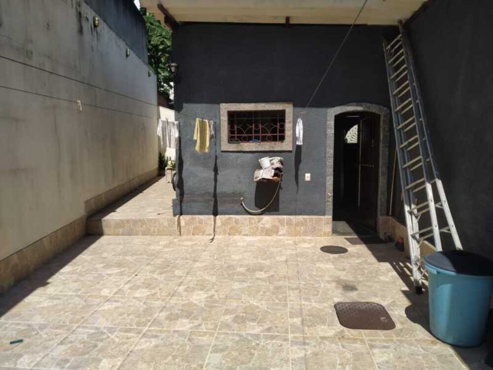 Casa à venda com 3 quartos, 203m² - Foto 8